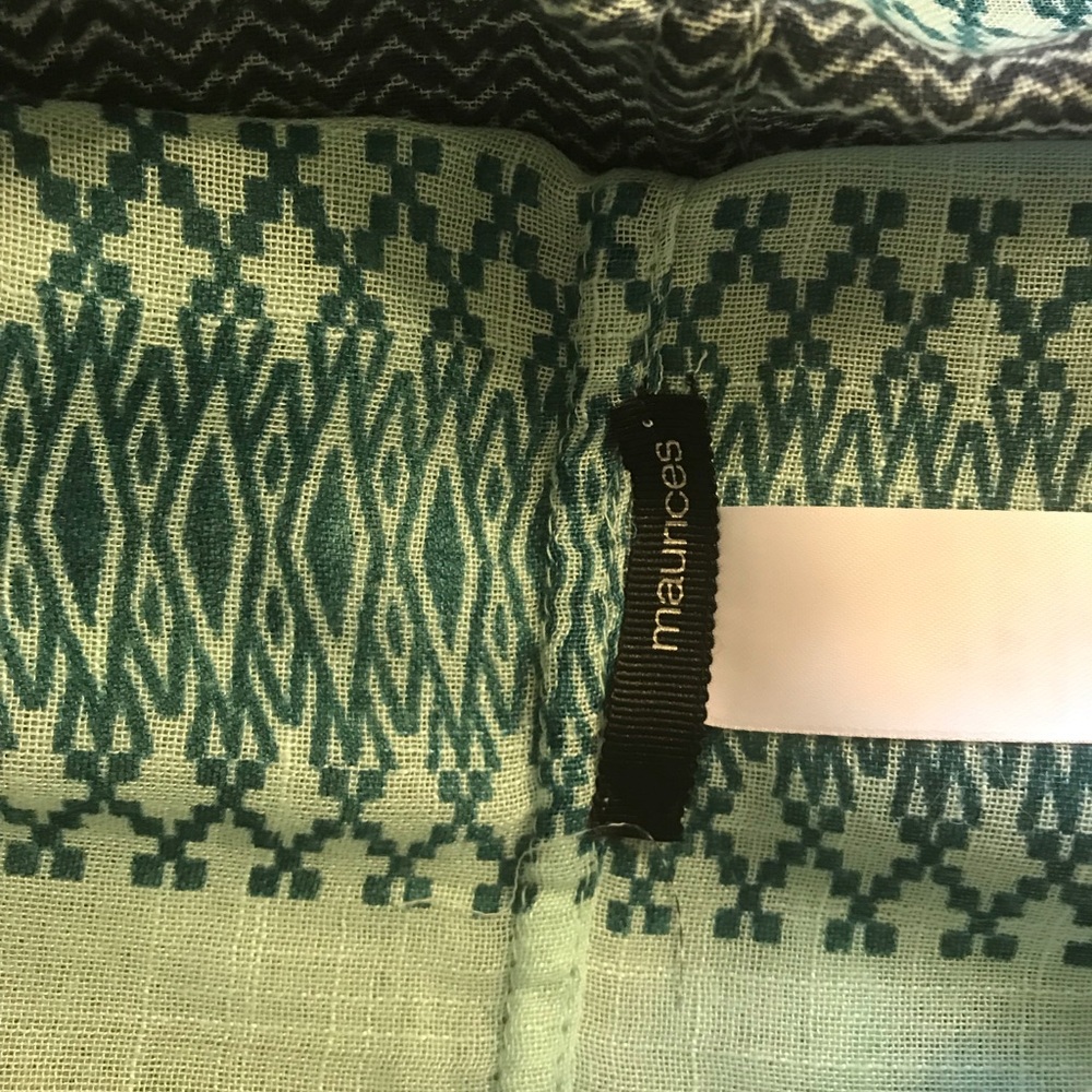 Shell scarf - Picture 2 of 2